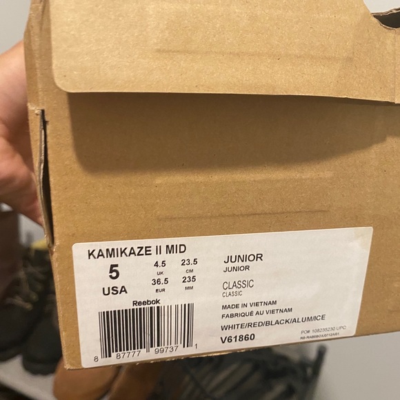 Kamikaze Reebok - Picture 5 of 5